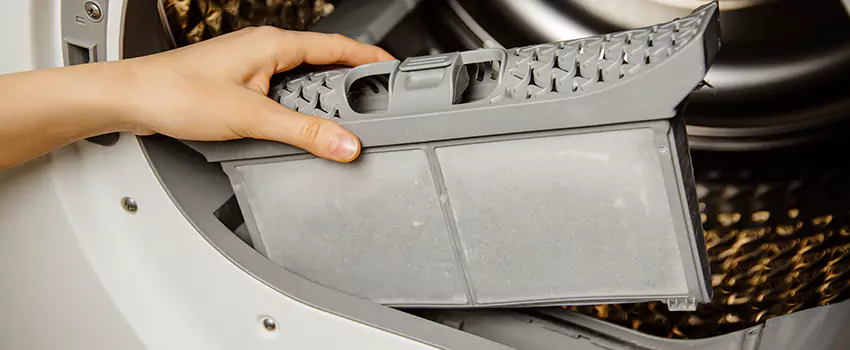 Signs Of A Clogged Dryer Lint Trap in Clive, Iowa